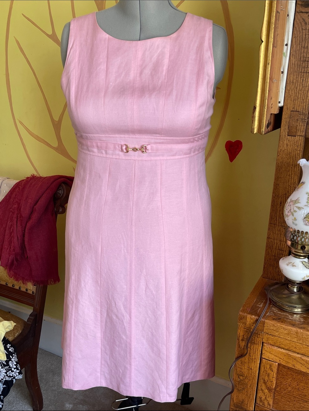 ALEX MARIE  SZ 16 
Sleeveless Pink A-Line Dress with Waist Detail